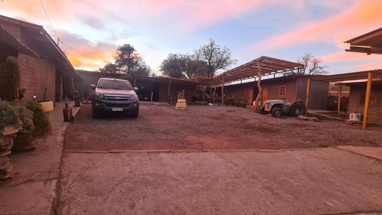 Hostal Km Zero El Huertillo San Pedro de Atacama Exterior photo